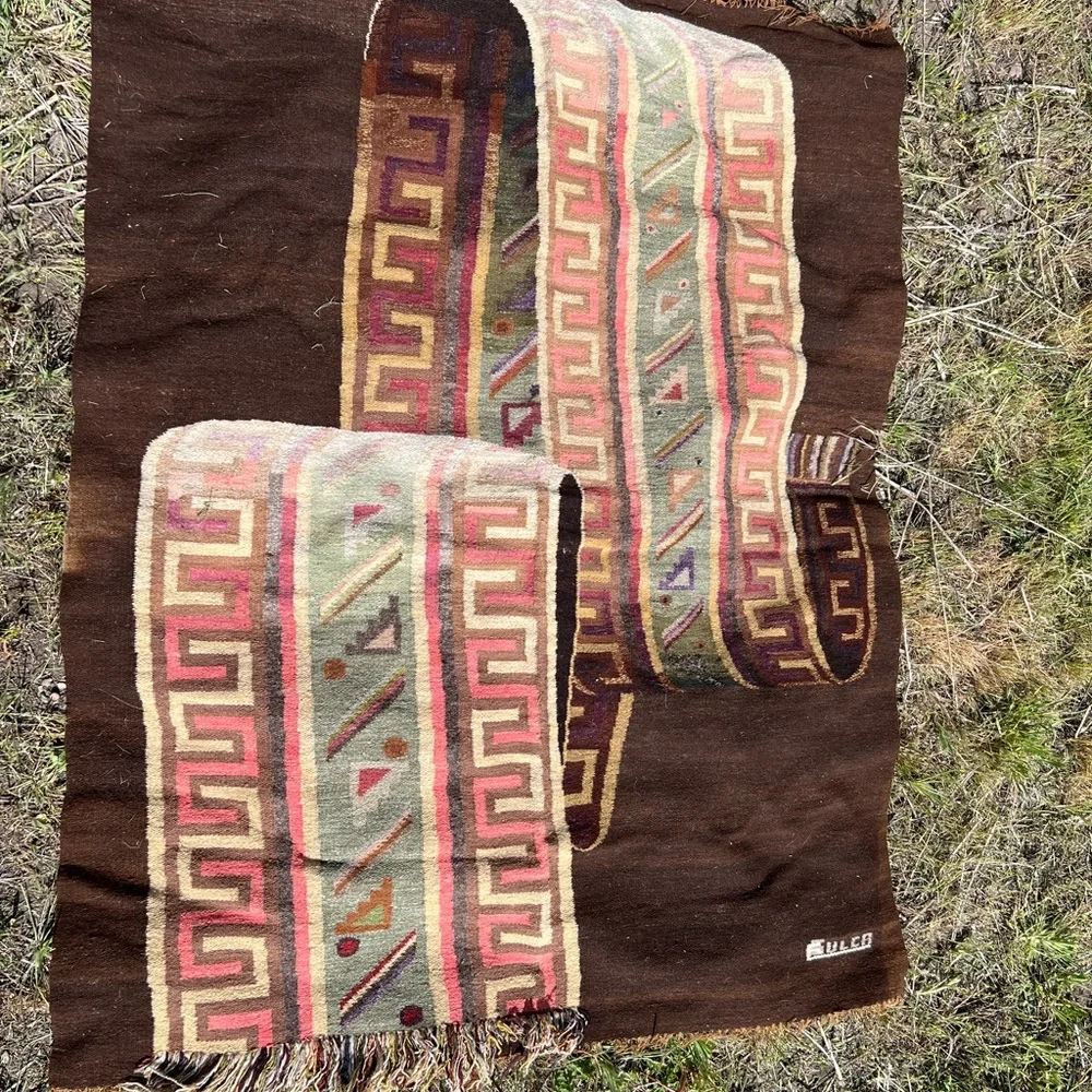 Peruvian wool rug